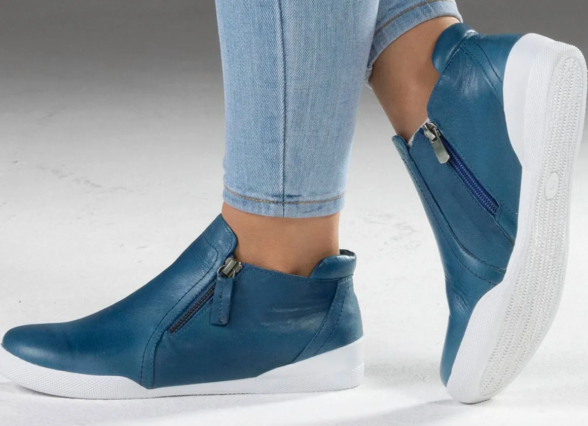 Andrea Conti, sportliche Damen-Boots, mit herausnehmbarem Fußbett