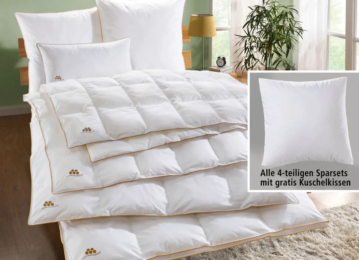 Bettwarenprogramm Schwarzwald mit goldener Satin-Biese