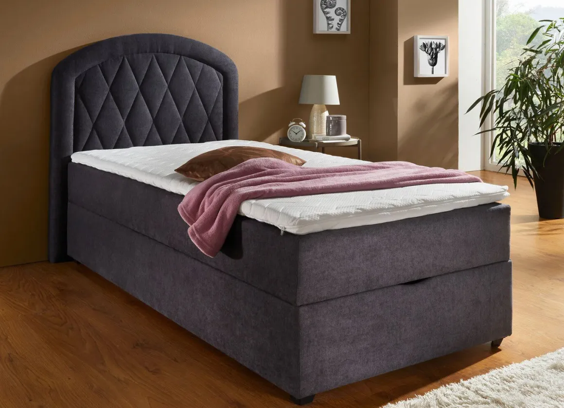 Boxspringbett mit Bettkasten und Topper