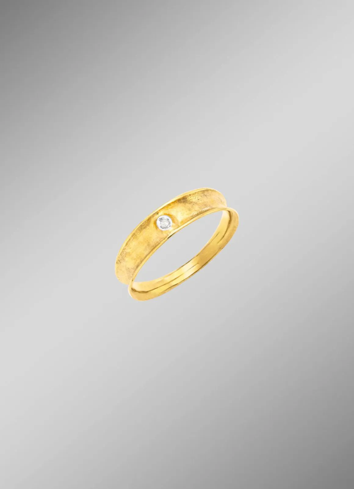 Damenring mit Diamant