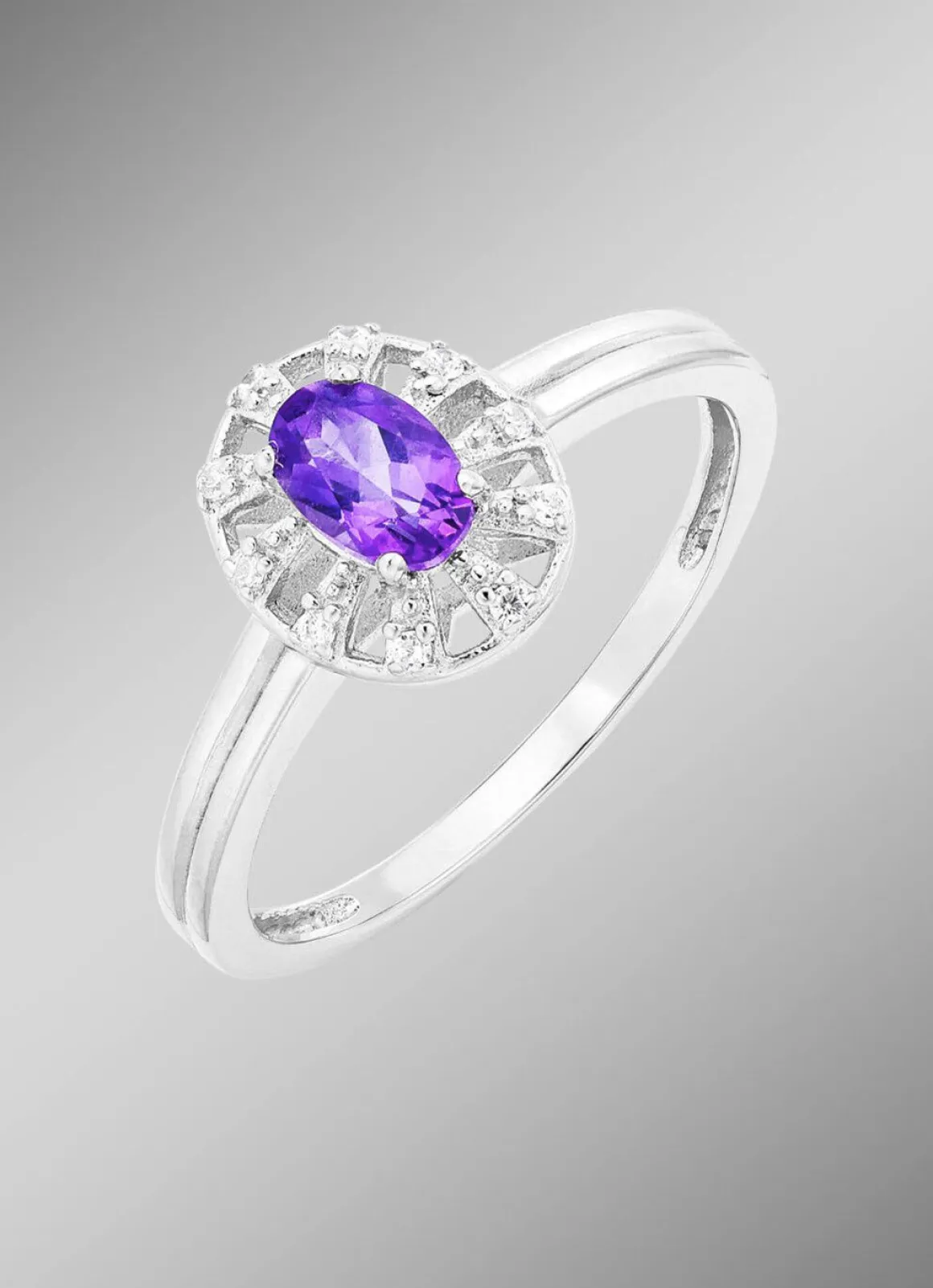 Damenring mit echt Amethyst und synth. Zirkonia