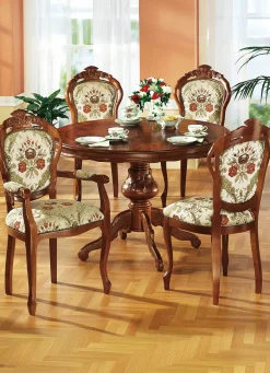 Esszimmer-Stühle oder Sessel in Nussbaum