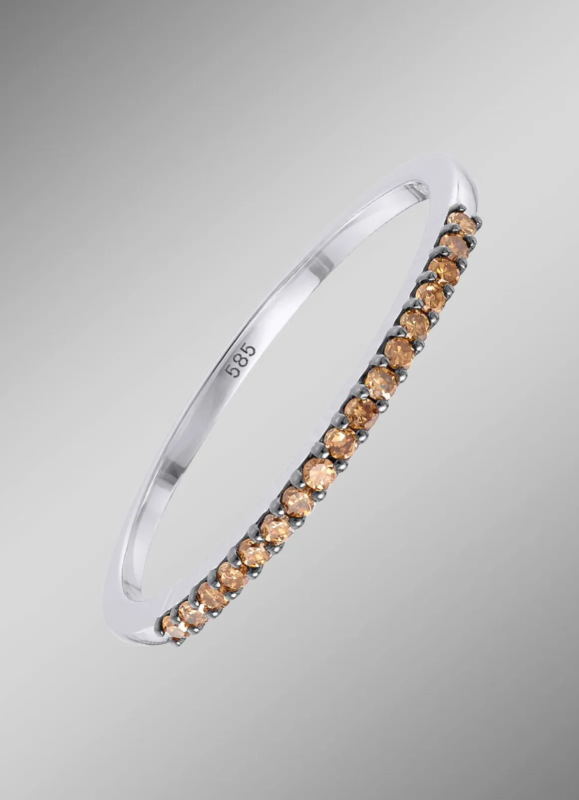 Exquisiter Damenring mit braunen Diamanten