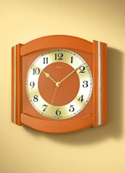 Funk-Wanduhr aus massivem Holz