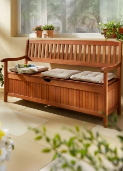 Gartenbank aus Eukalyptusholz