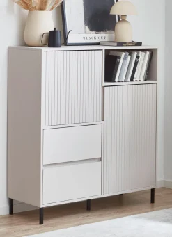 Highboard mit aufwendiger Rillenfront