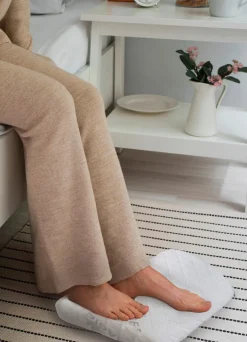 Hochwertiges Fußkissen mit Memory Foam