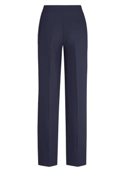 Hose in bequemer Weite