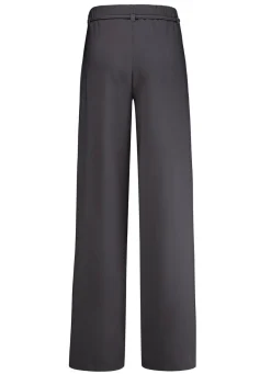 Hose mit Kellerfalten