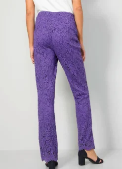 Hose aus floraler Spitze