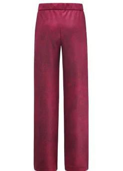Hose in bequemer Weite