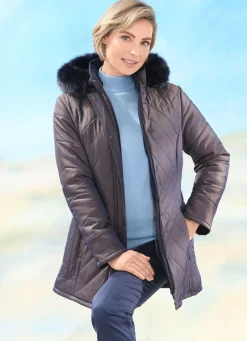 Jacke mit saphirblauem Schimmer