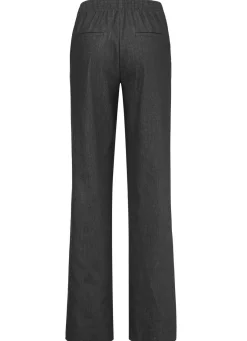 Jeans mit leicht ausgestellter Beinweite