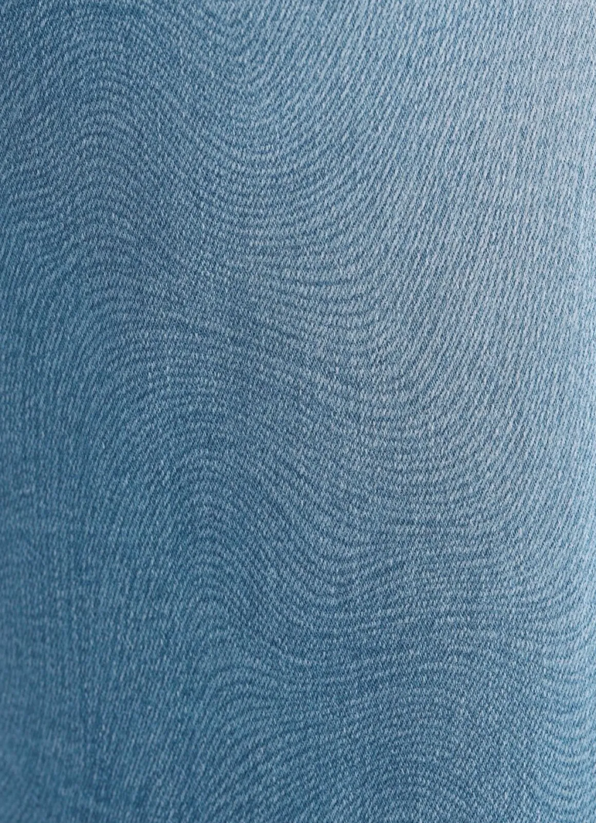 Jeans in aktueller Fingerprint-Dessinierung