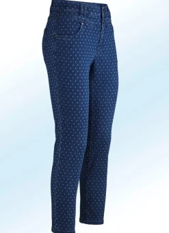 Jeans mit angesagter Punktedessinierung