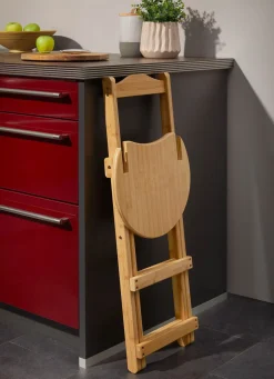 Klapp-Hocker aus Bambus