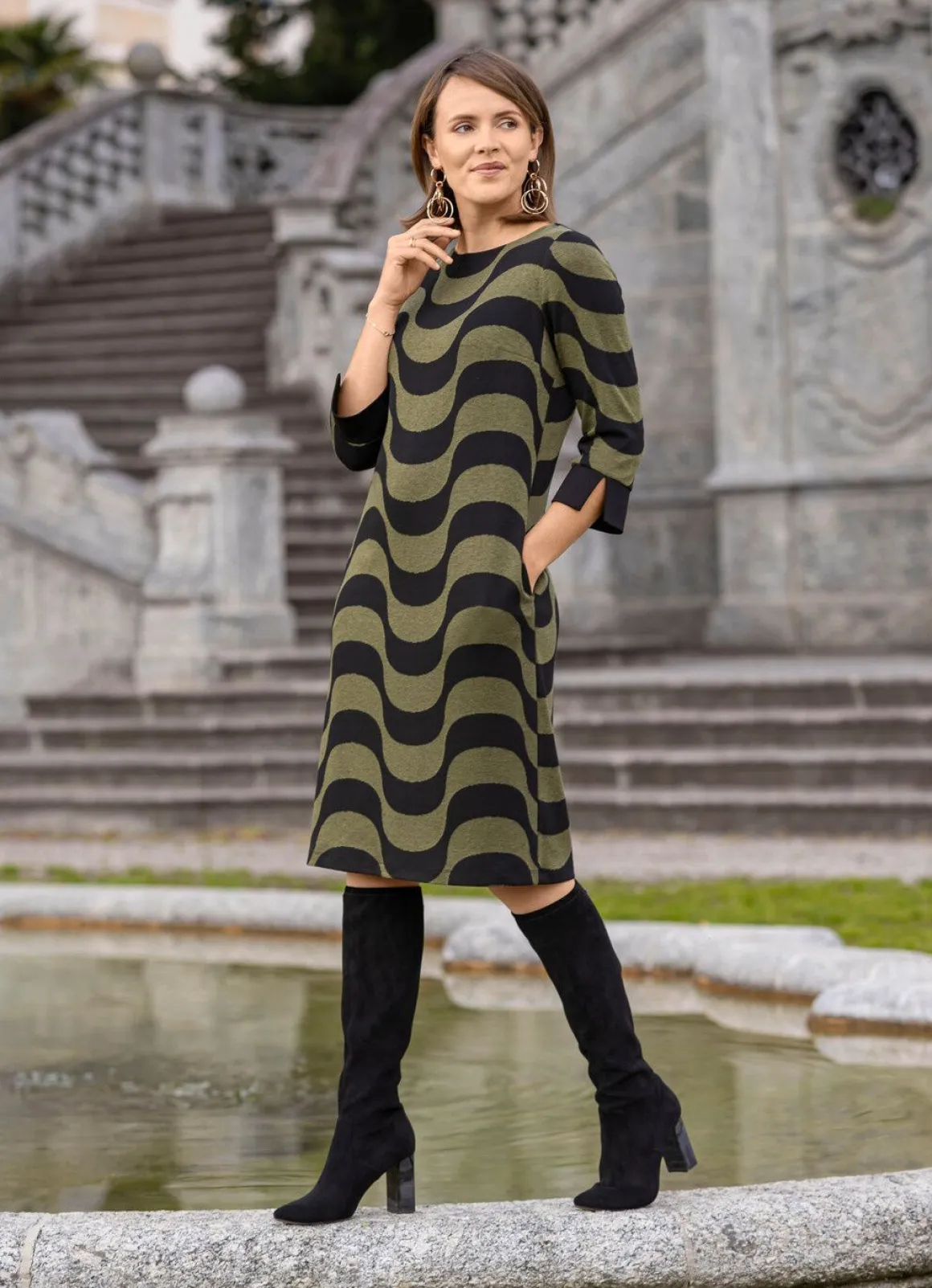 Kleid in Schlupfform