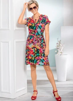 Kleid mit Bindegürtel