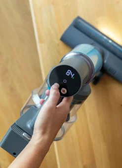 Livington „Sense IQ“ – Akkuhandstaubsauger