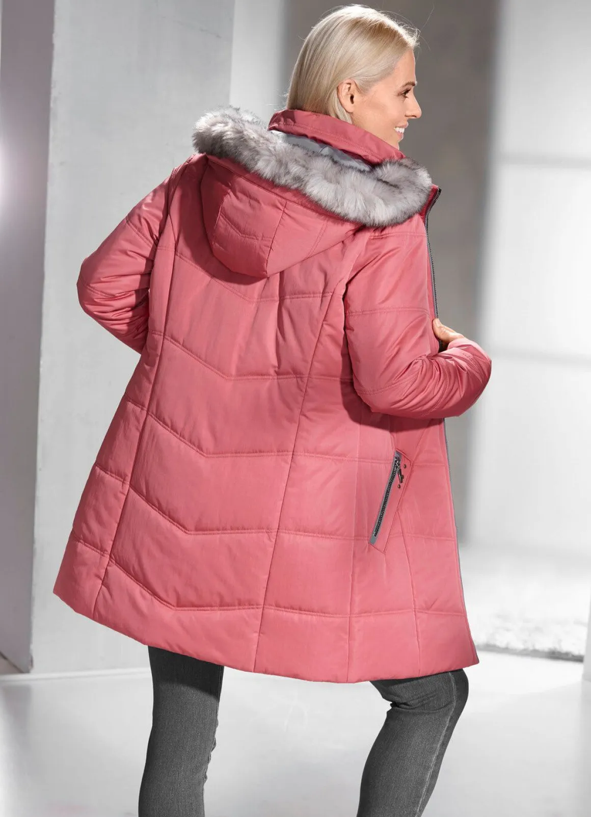 Longjacke mit abnehmbarem Kunstpelz-Besatz