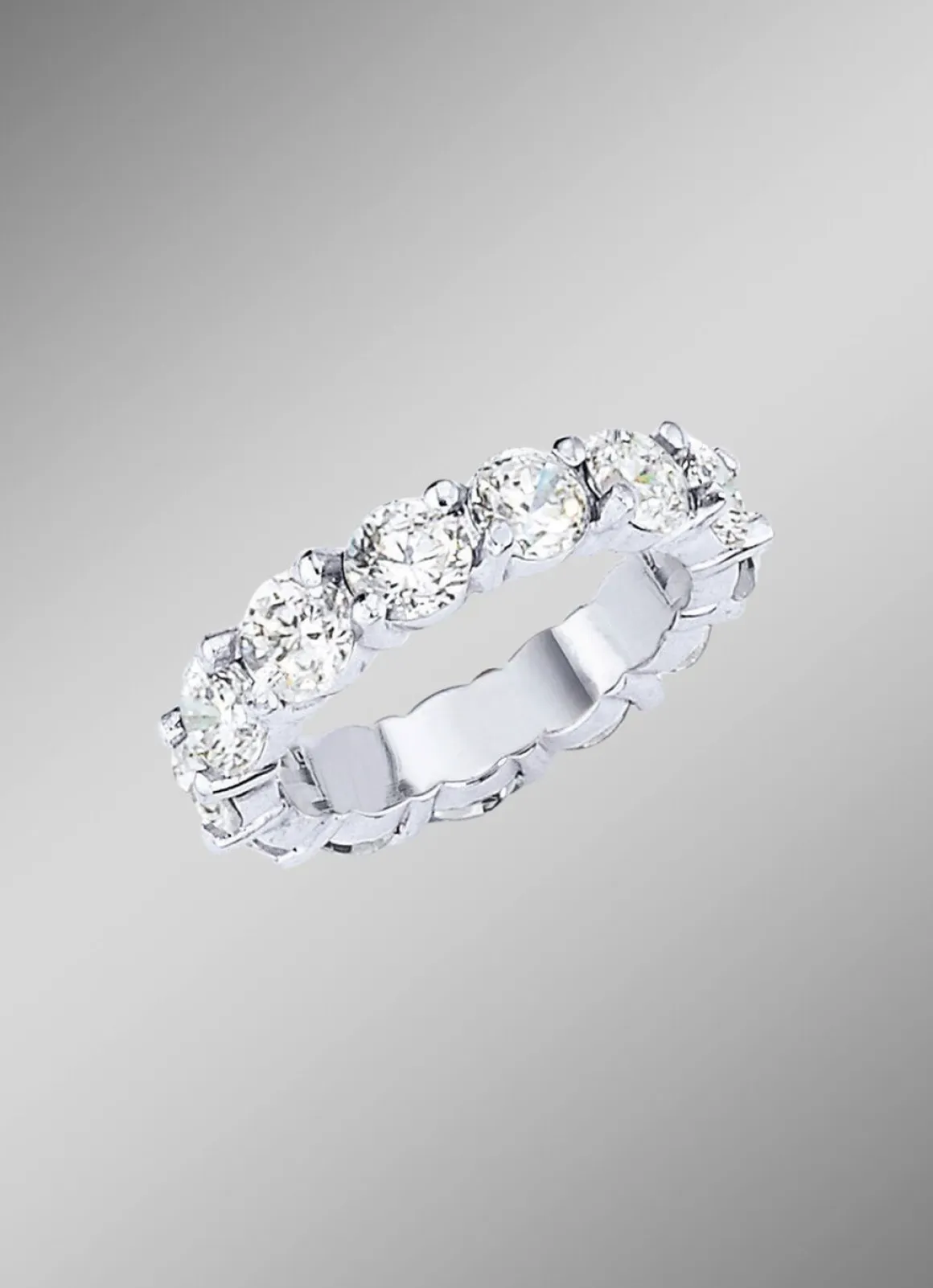 Memoire-Ring mit Brillanten mit ca. 16 Brillanten
