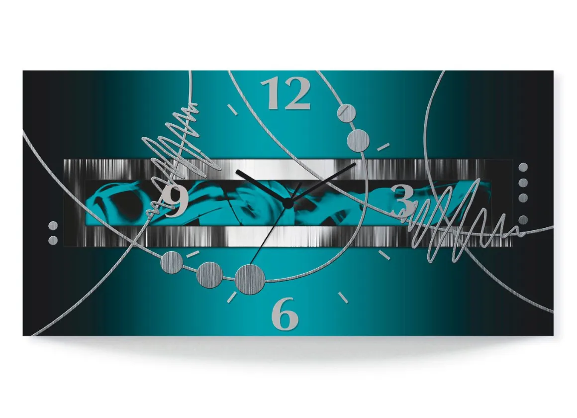 Moderne Wanduhr aus Aluminium