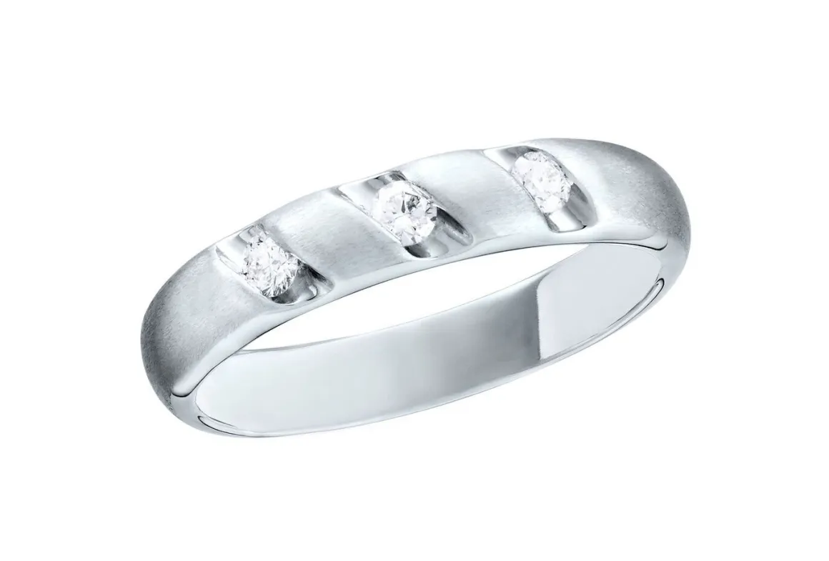 Platin Damenring mit 3 lupenreinen Brillanten
