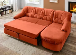 Polstermöbel in verschiedenen Bezugsvarianten