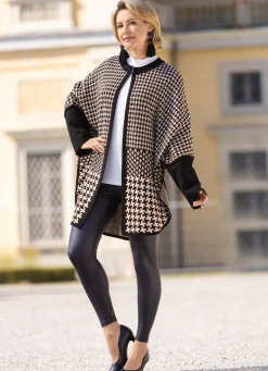 Poncho in offener Form