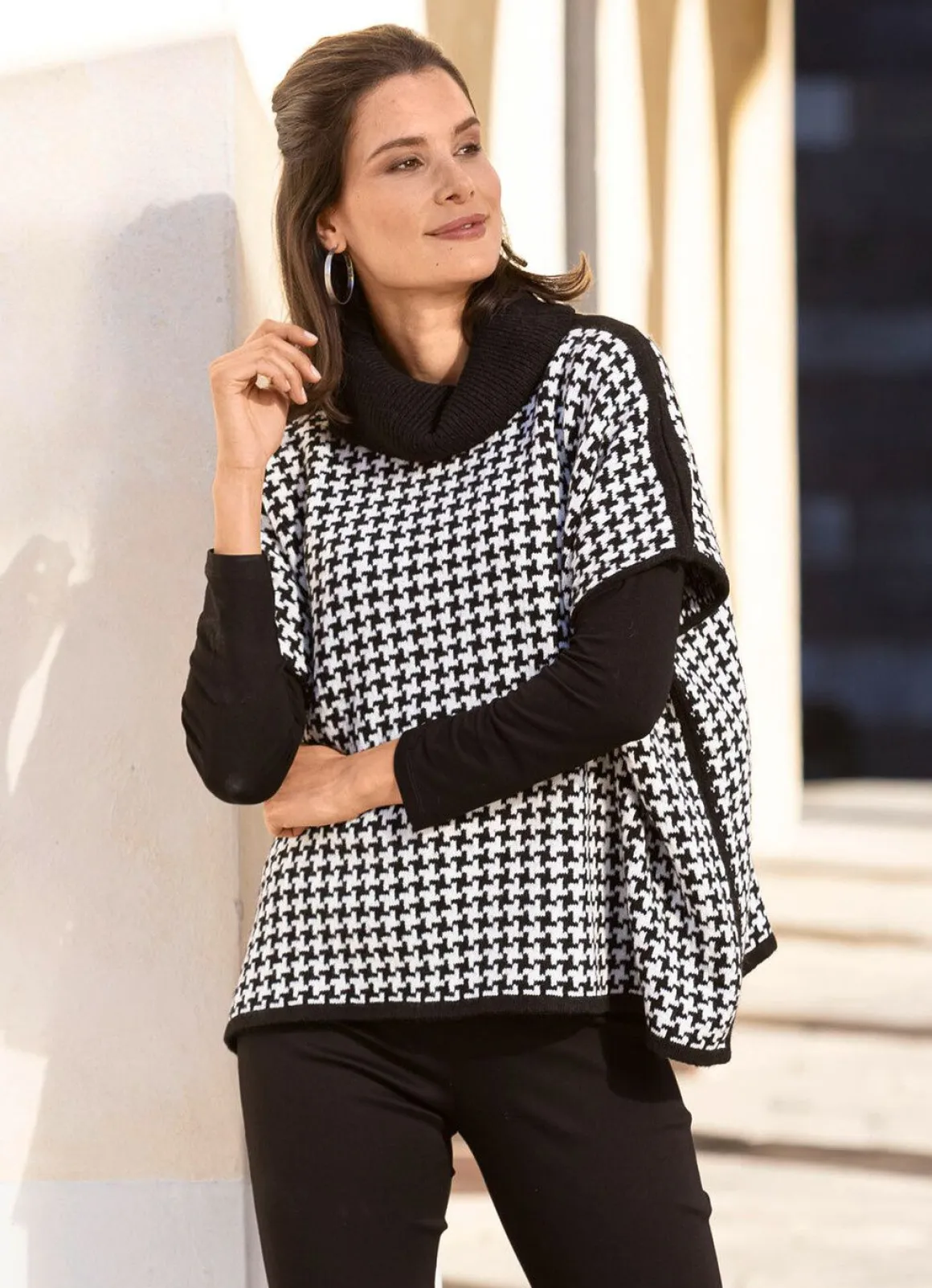 Poncho-Pulli mit weichem Griff