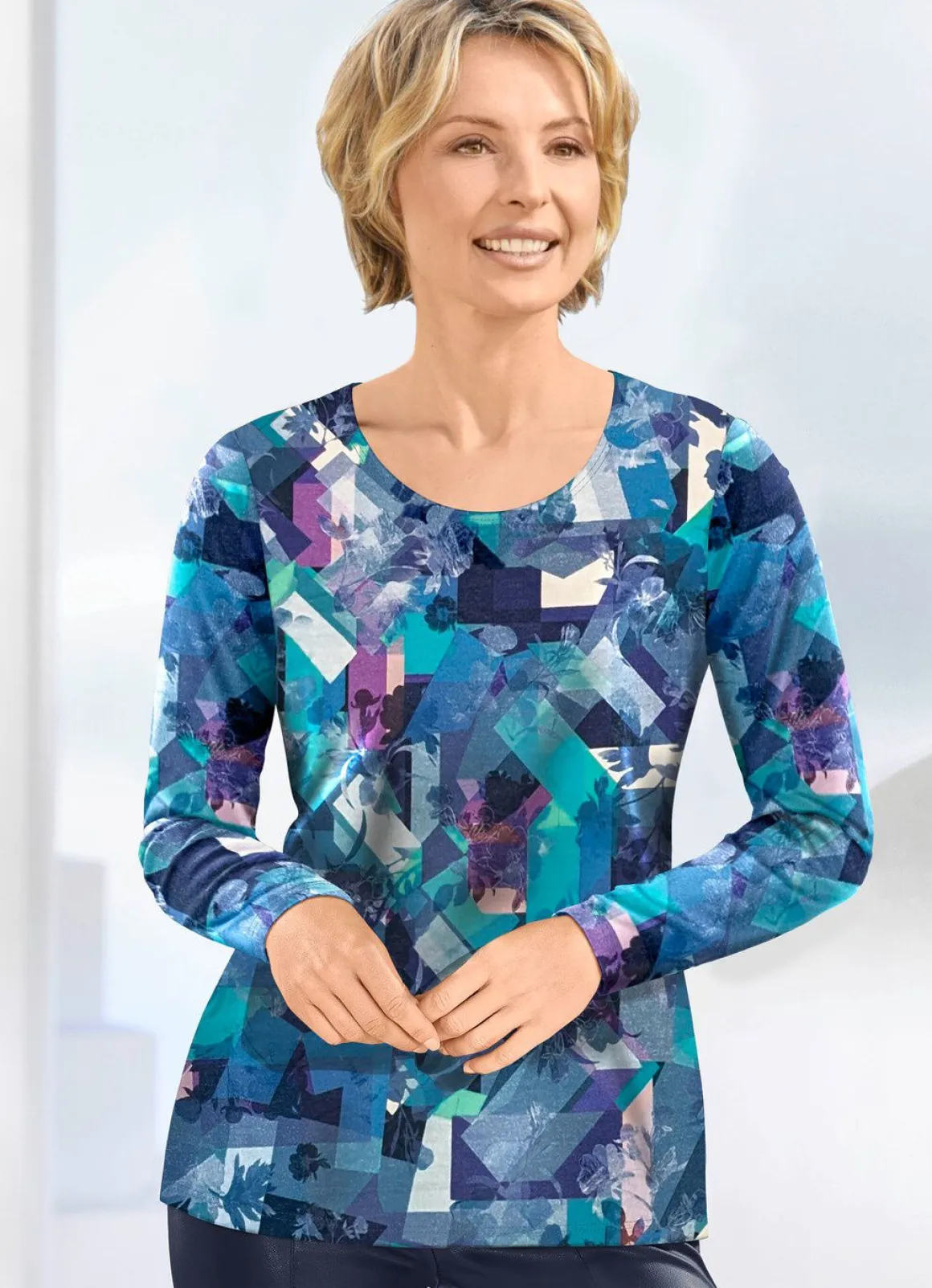 Pullover in Feinstrick