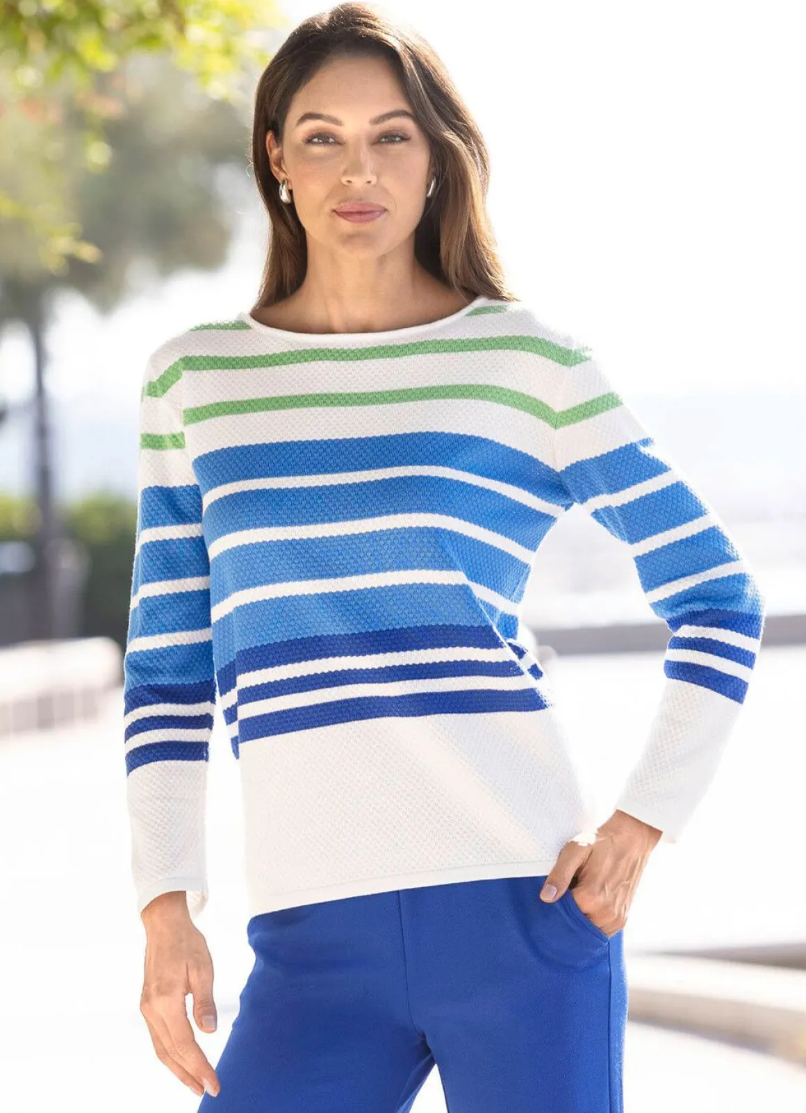 Pullover mit zartem Strukturmuster
