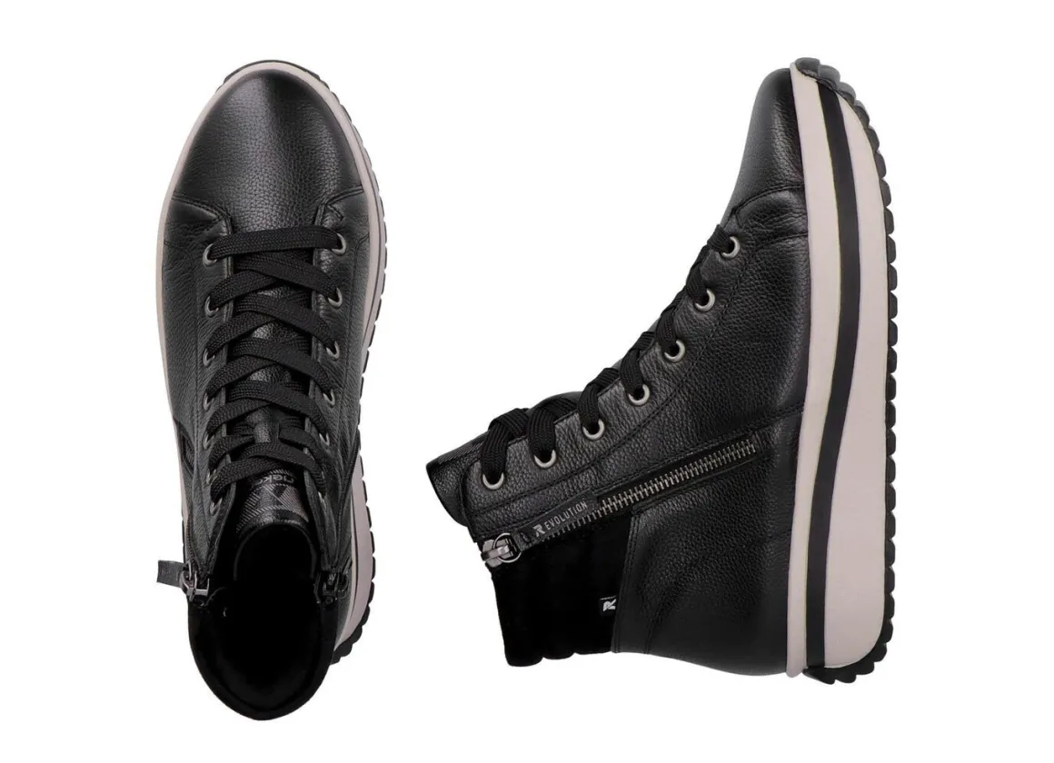 Rieker, trendige Damen-Boots, Winterschuhe, mit herausnehmbarem Fußbett