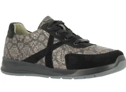 Schnürschuh von Varomed in extraweiter Passform