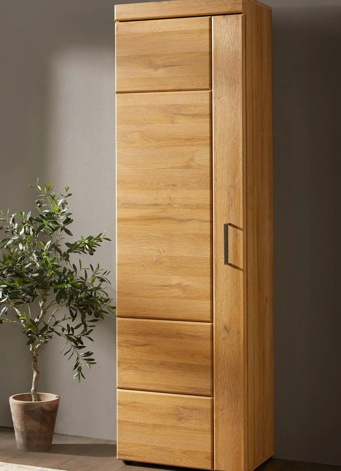Schrank mit Türen mit Softclose