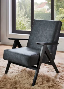Sessel mit komfortabler Schaumstoffpolsterung