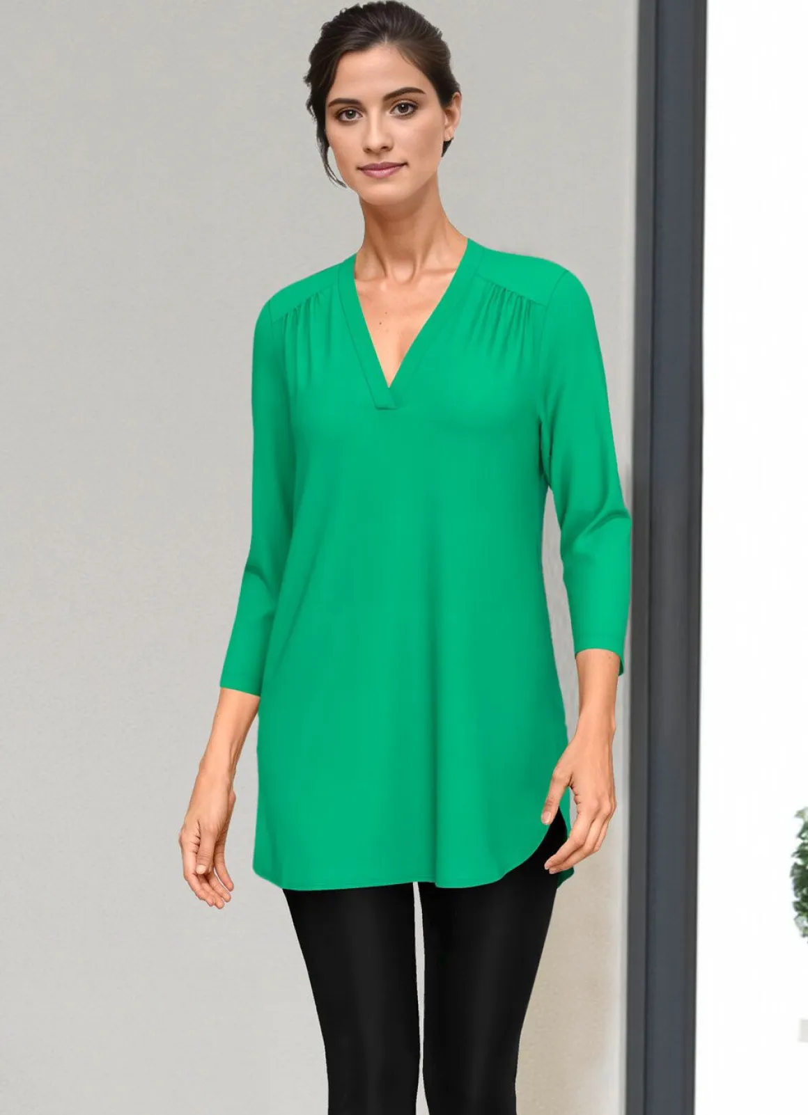 Shirt-Tunika mit V-Ausschnitt