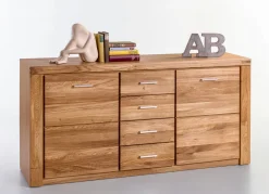 Sideboard mit Massivholzfronten
