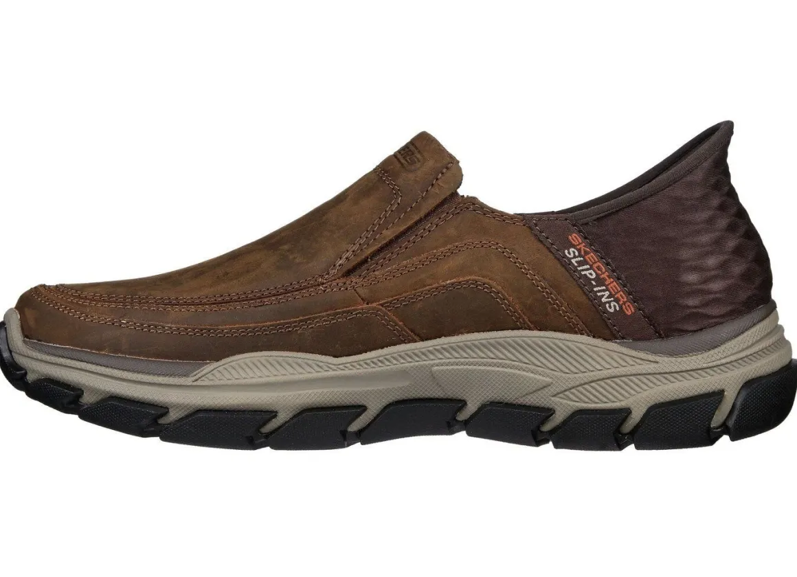 SKECHERS, bequeme Herren-Slipper, mit geformter Slip-Ins Fersenplatte