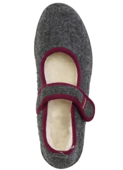Spangenschuh aus weichem Filz