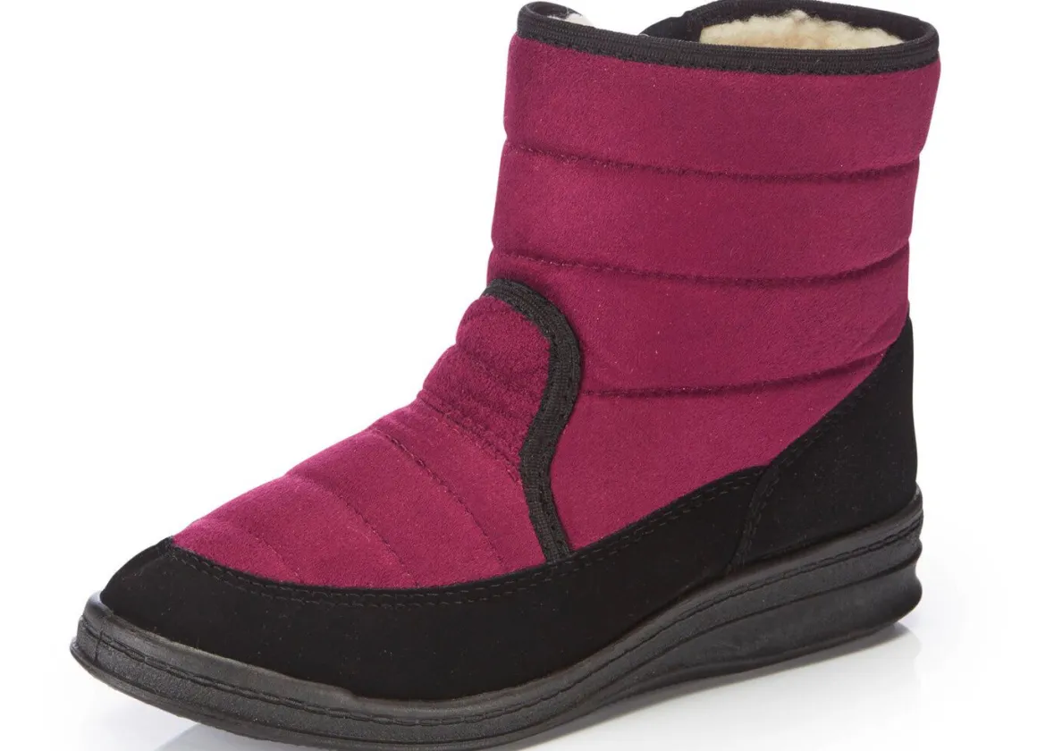 Stiefelette aus weichem, gestepptem Nubukmaterial