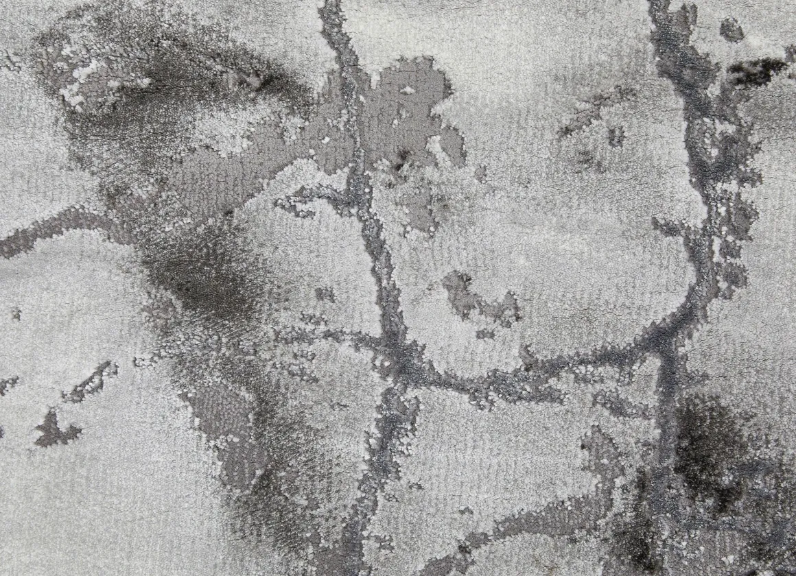 Stilsichere Brücken und Teppiche mit Marmormotiv