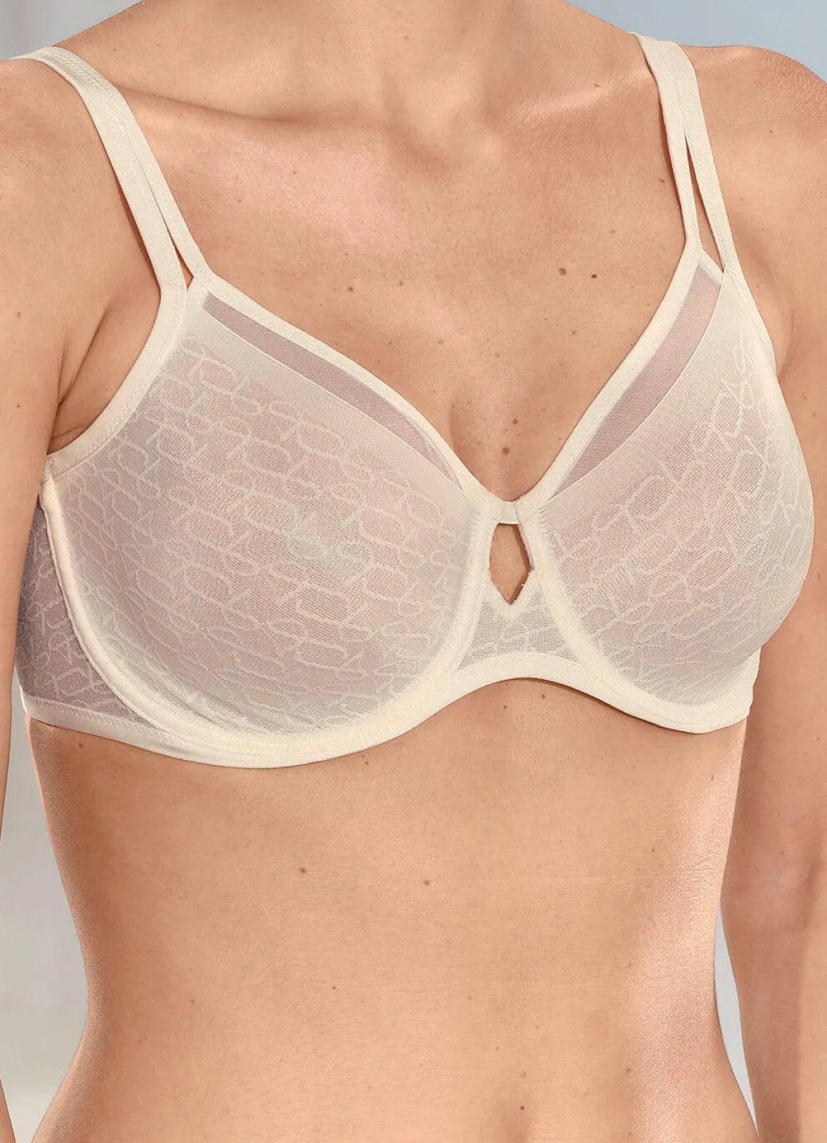 Triumph Signature Sheer-Minimizer-Bügel-BH mit vorgeformten Cups