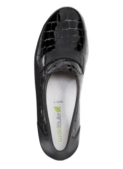 Waldläufer Slipper aus krokogeprägtem Lackleder und Nappaleder
