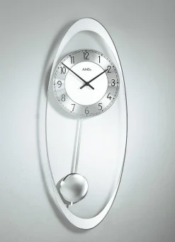 Wanduhr aus hochwertigem Mineralglas
