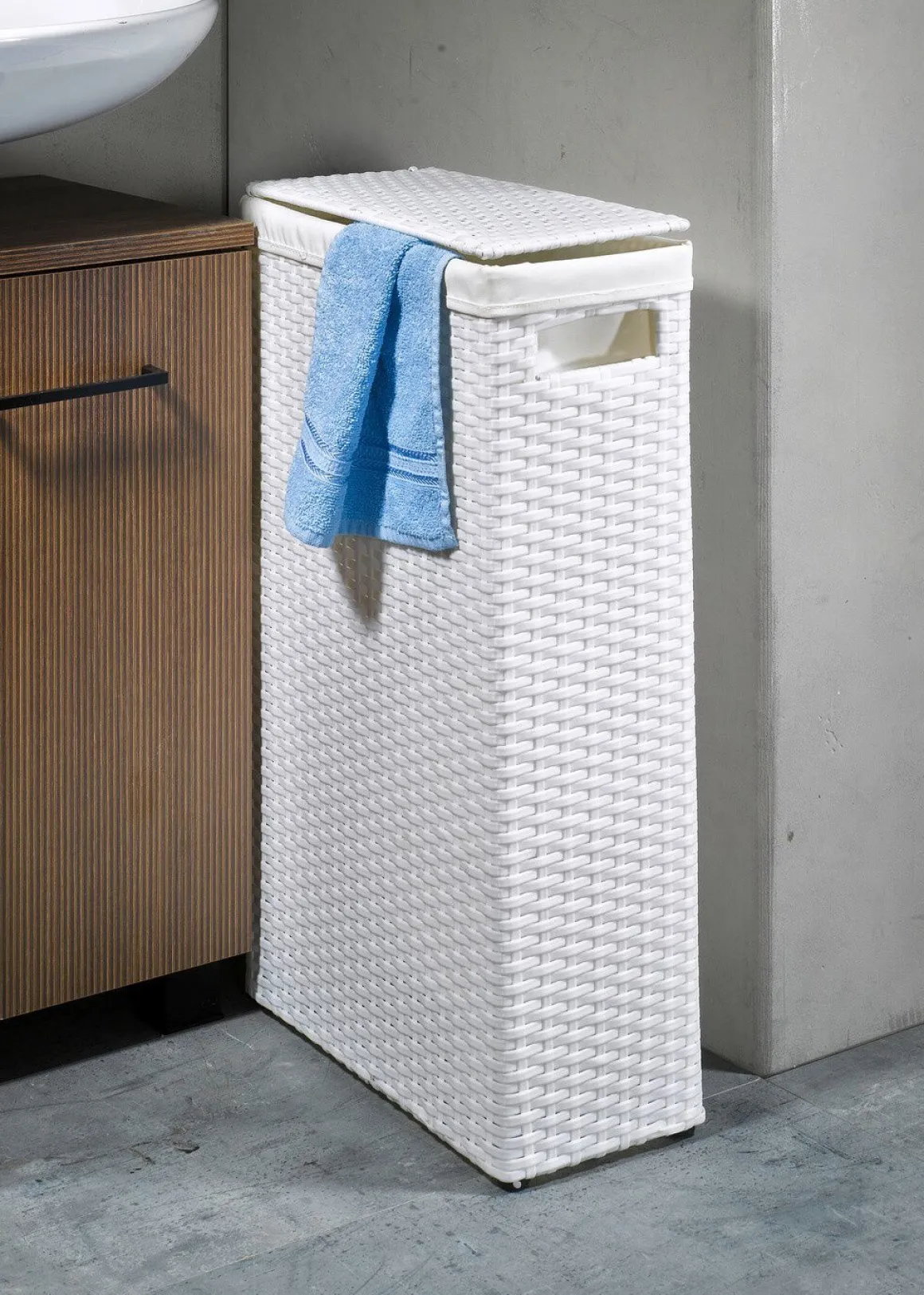 Wäschekorb mit Polyrattan-Geflecht