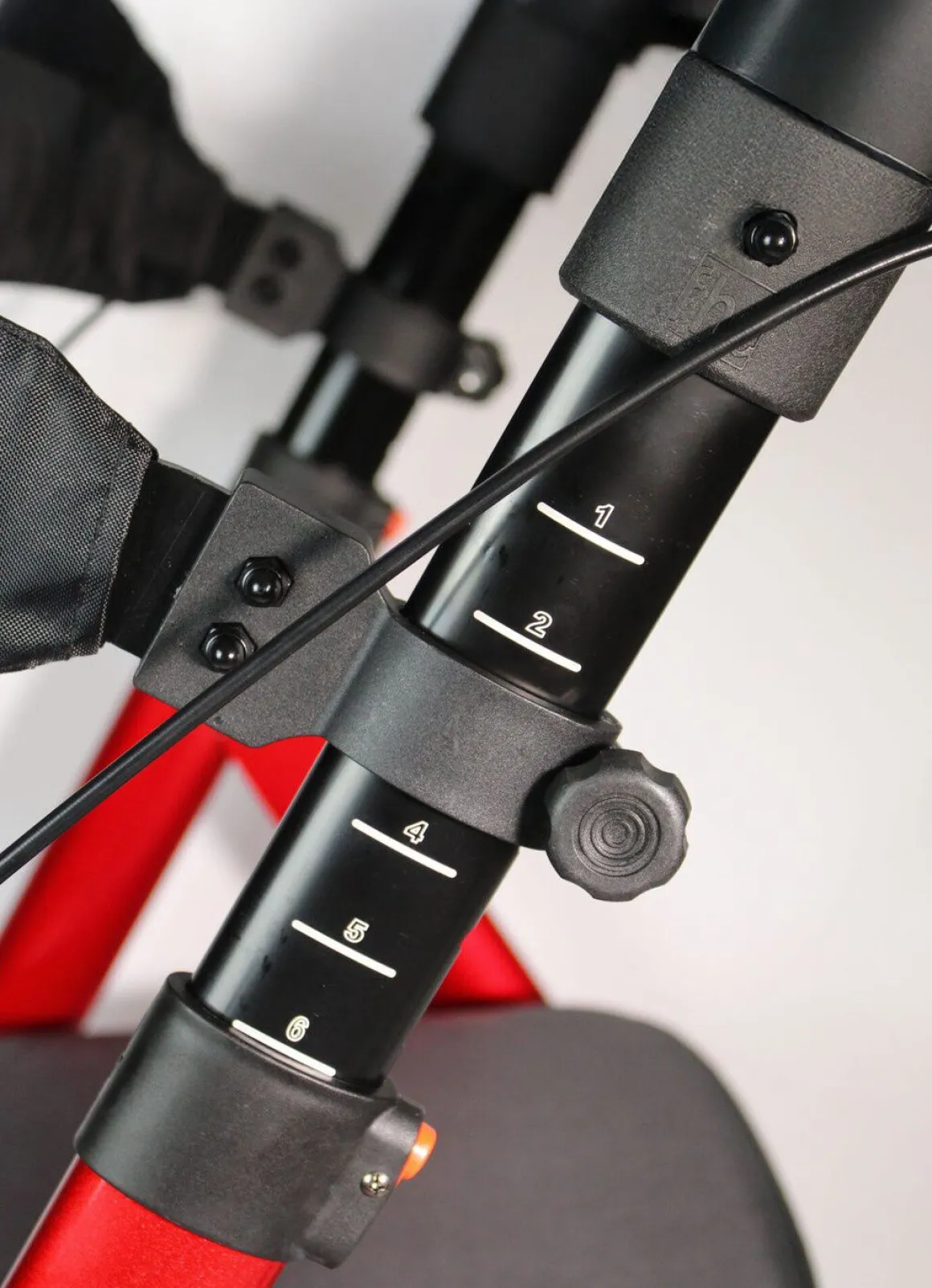 XL Rollator aus Aluminium